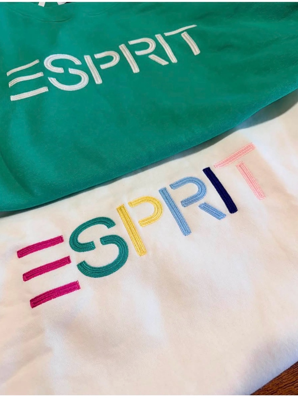 Esprit Cream Crewneck Sweatshirt with Multicolor Embroidered Logo - Picture 2 of 4